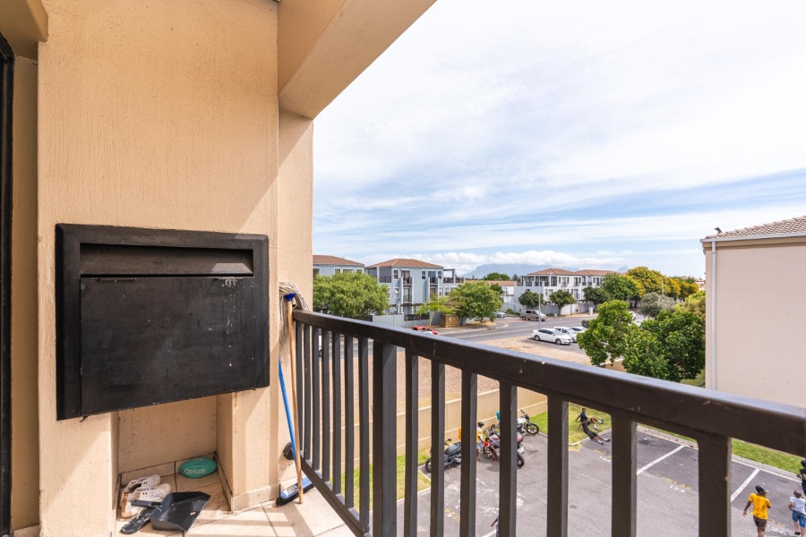 3 Bedroom Property for Sale in Parklands Western Cape